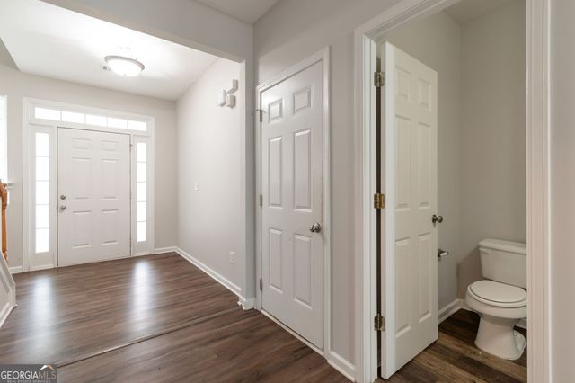 1000 Pierce Brennen Drive, Lawrenceville, GA 30043