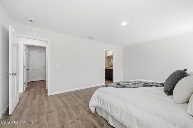 14222 GOSSETT Street, Jacksonville, FL 32218