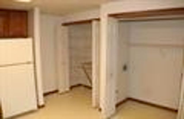 530 Iris Ave, Tiffin, IA 52340