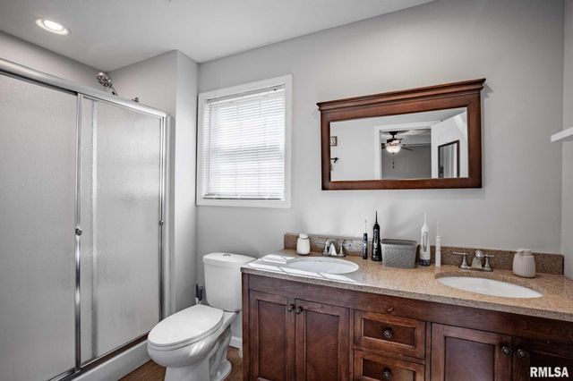 307 Noah Lane, Carterville, IL 62918