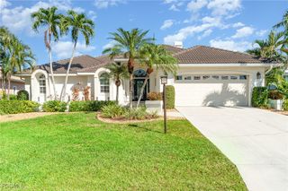 5450 Harborage DR, Fort Myers, FL 33908