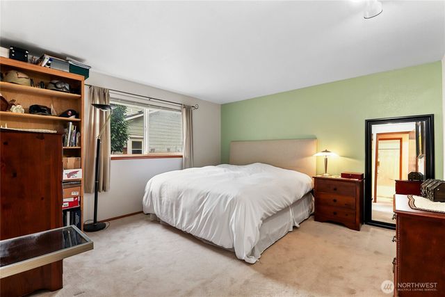 4320 Wellington Loop SE, Lacey, WA 98503