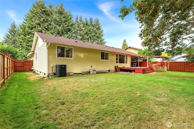 4320 Wellington Loop SE, Lacey, WA 98503