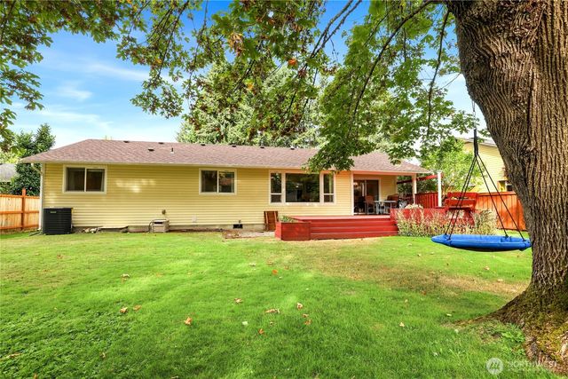 4320 Wellington Loop SE, Lacey, WA 98503
