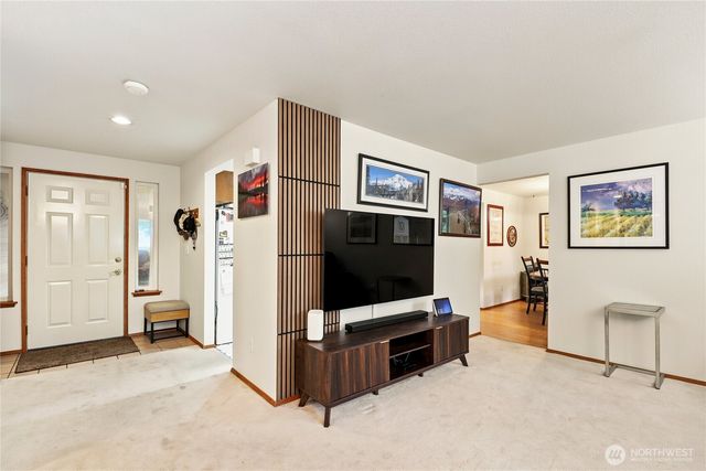 4320 Wellington Loop SE, Lacey, WA 98503