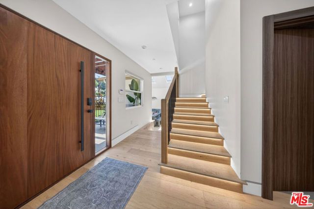2806 Manhattan Avenue, La Crescenta, CA 91214