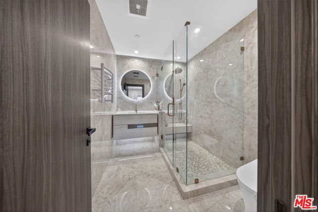 2806 Manhattan Avenue, La Crescenta, CA 91214