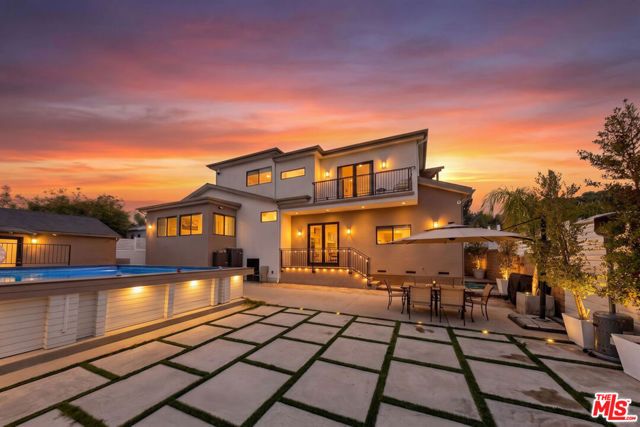 2806 Manhattan Avenue, La Crescenta, CA 91214