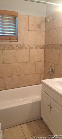 706 CLOVIS PL, San Antonio, TX 78221