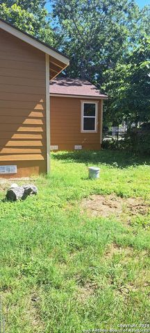 706 CLOVIS PL, San Antonio, TX 78221