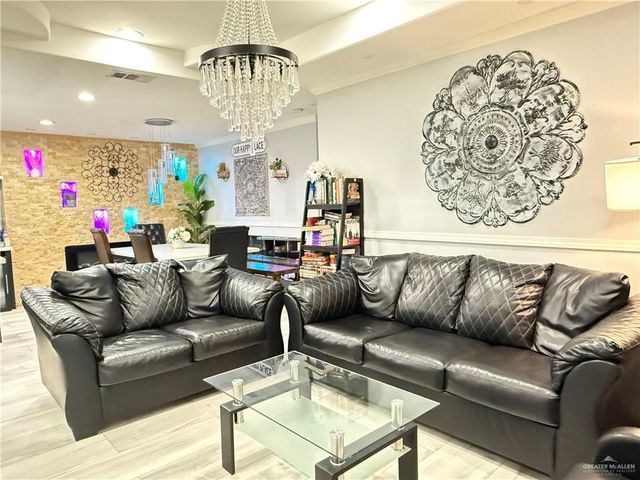 1718 E Mcintyre Street, Edinburg, TX 78542