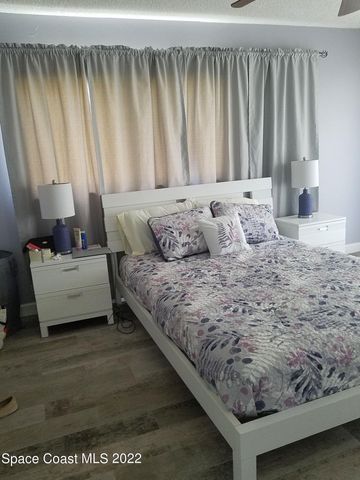 31 Emerald Court, Satellite Beach, FL 32937