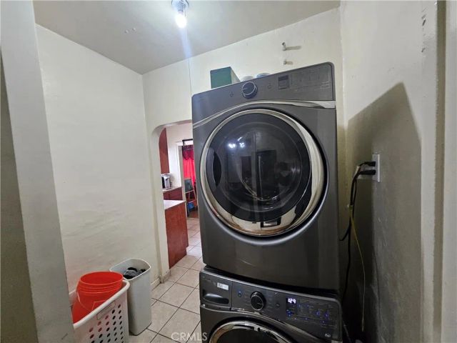 6519 Middleton Street, Huntington Park, CA 90255