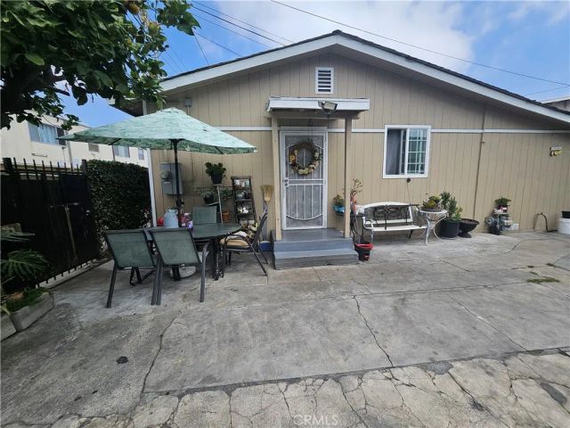 6519 Middleton Street, Huntington Park, CA 90255