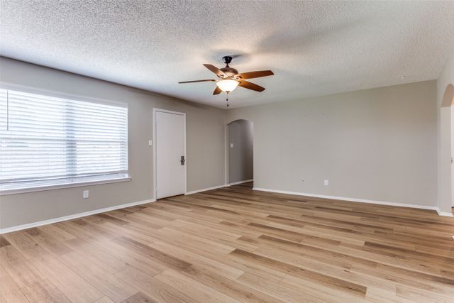 6212 Shirley Drive, North Richland Hills, TX 76180