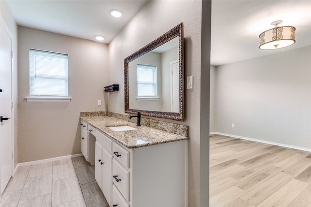 6212 Shirley Drive, North Richland Hills, TX 76180