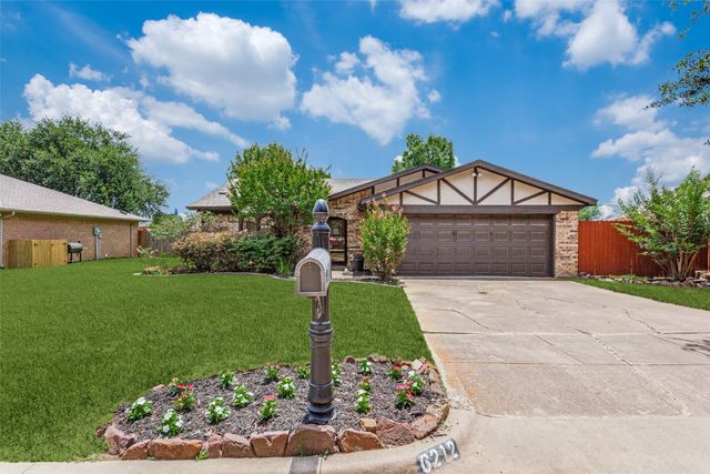 6212 Shirley Drive, North Richland Hills, TX 76180