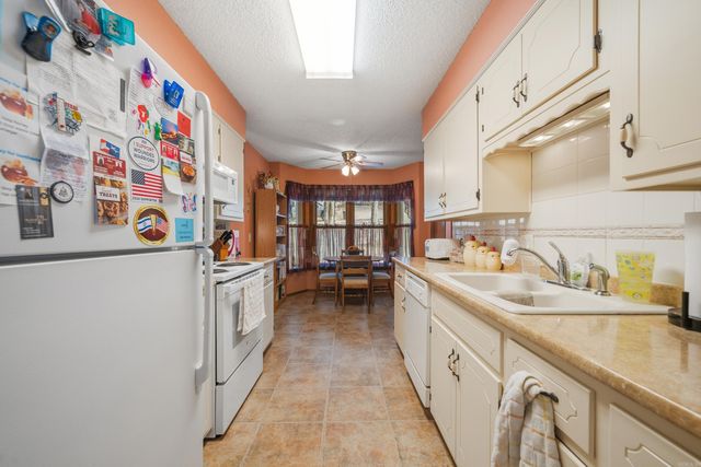 20 Malaga Way, Hot Springs, AR 71909