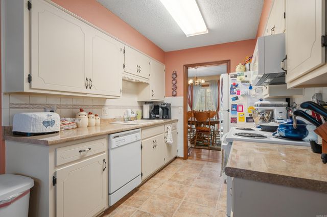 20 Malaga Way, Hot Springs, AR 71909