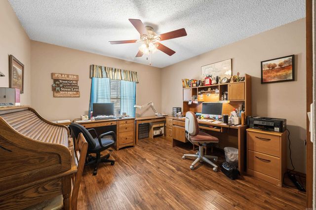 20 Malaga Way, Hot Springs, AR 71909