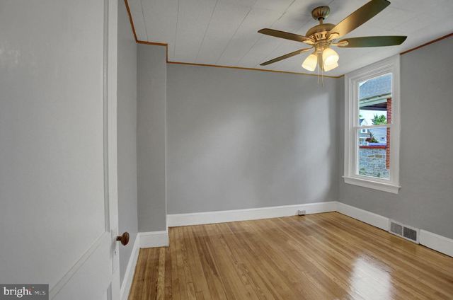 846 GUILFORD AVE, Hagerstown, MD 21740