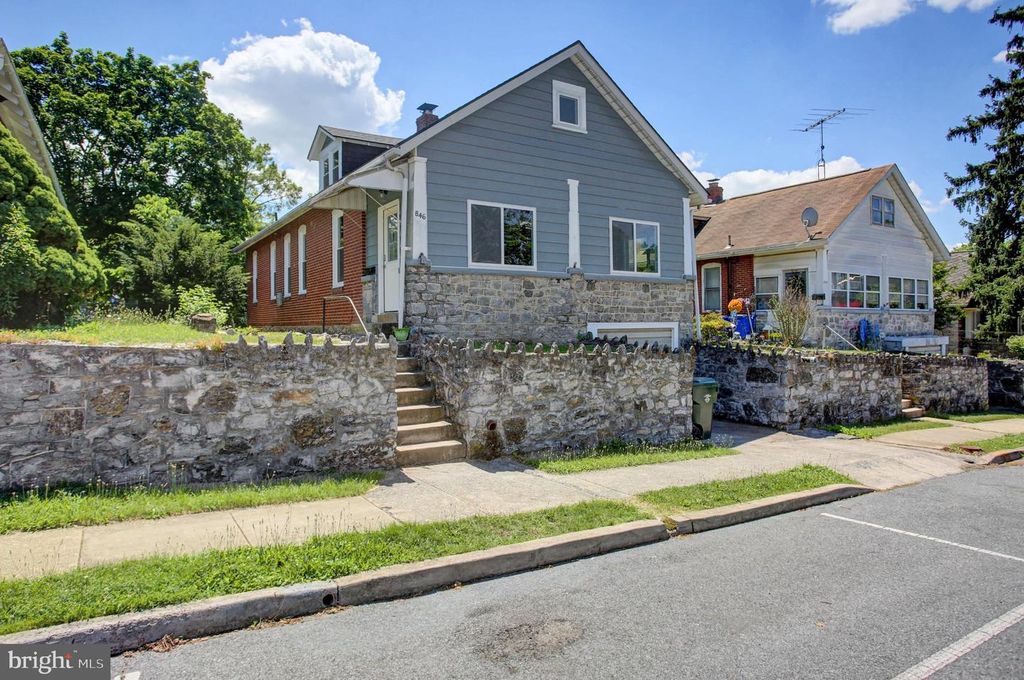 846 GUILFORD AVE, Hagerstown, MD 21740
