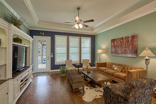 211 Arabian Drive, Spring, TX 77382