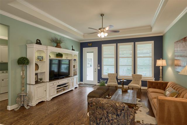 211 Arabian Drive, Spring, TX 77382