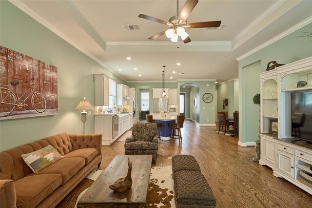 211 Arabian Drive, Spring, TX 77382