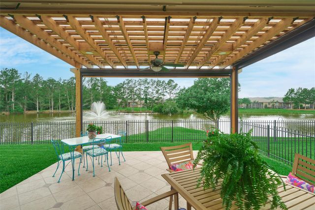 211 Arabian Drive, Spring, TX 77382