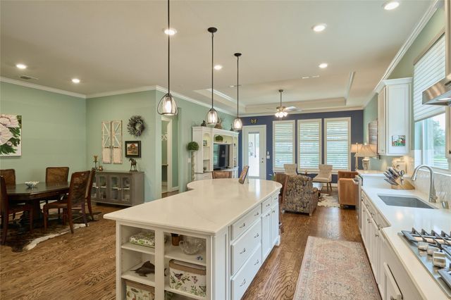 211 Arabian Drive, Spring, TX 77382