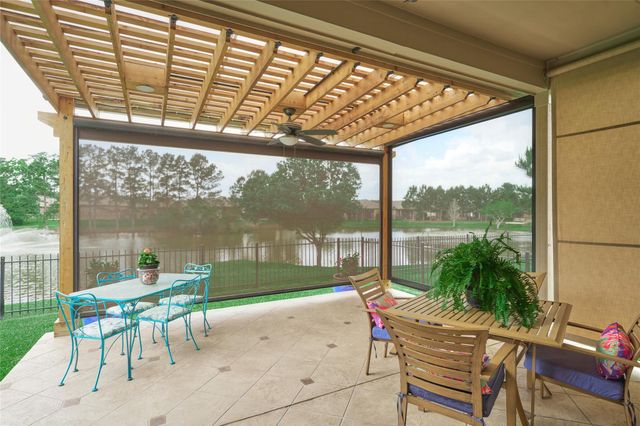 211 Arabian Drive, Spring, TX 77382