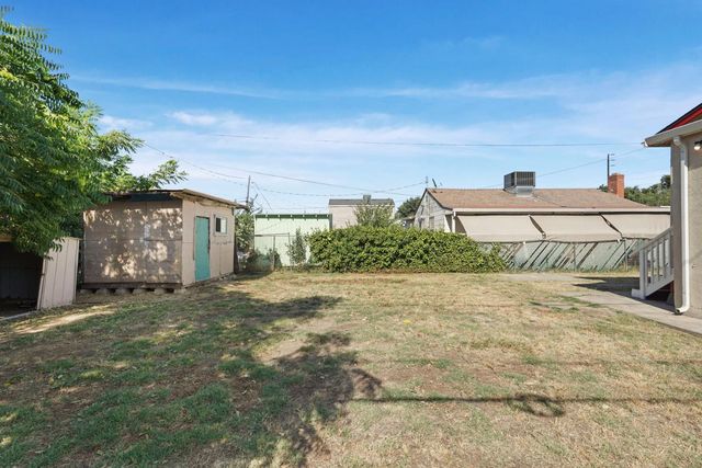 1803 Milton St, Stockton, CA 95205