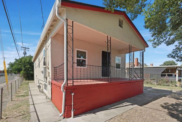 1803 Milton St, Stockton, CA 95205