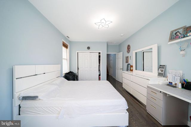 2672 HONEYSUCKLE LN, Philadelphia, PA 19116