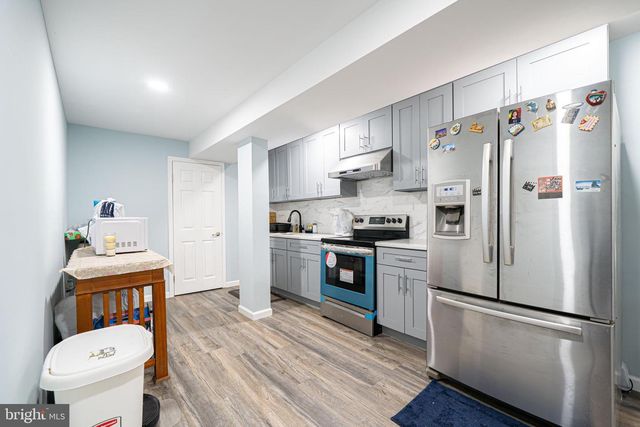 2672 HONEYSUCKLE LN, Philadelphia, PA 19116