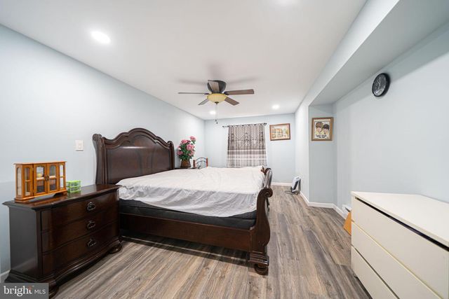 2672 HONEYSUCKLE LN, Philadelphia, PA 19116