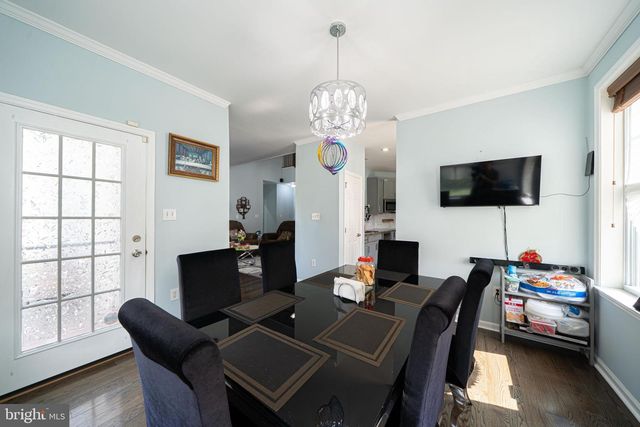 2672 HONEYSUCKLE LN, Philadelphia, PA 19116