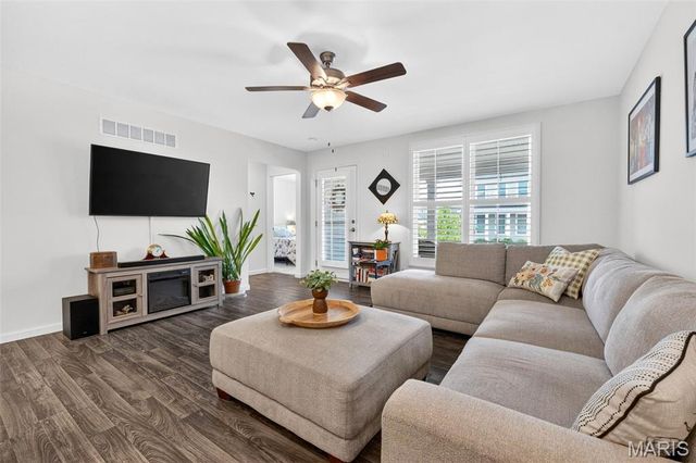 3653 Starkville Street, St Charles, MO 63301