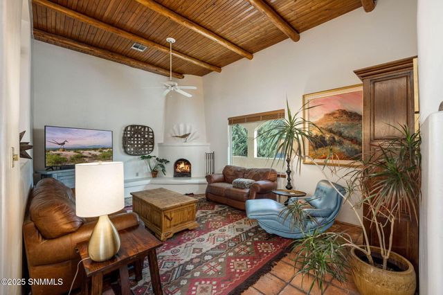 1790 W Taylor Road, Las Cruces, NM 88007