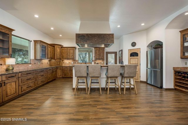 1790 W Taylor Road, Las Cruces, NM 88007