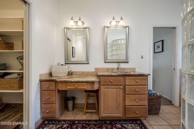 1790 W Taylor Road, Las Cruces, NM 88007