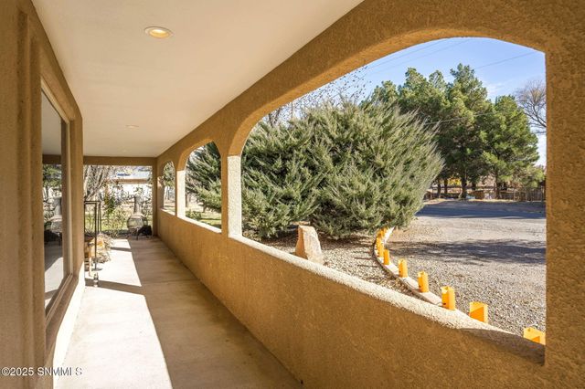 1790 W Taylor Road, Las Cruces, NM 88007