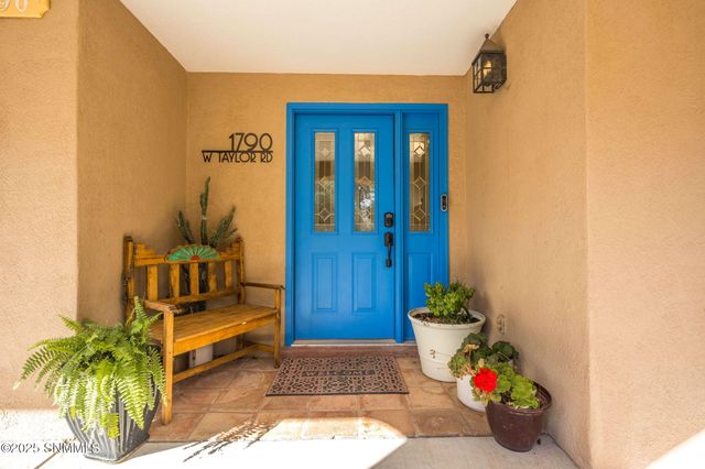 1790 W Taylor Road, Las Cruces, NM 88007