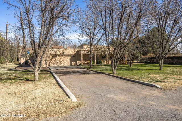1790 W Taylor Road, Las Cruces, NM 88007