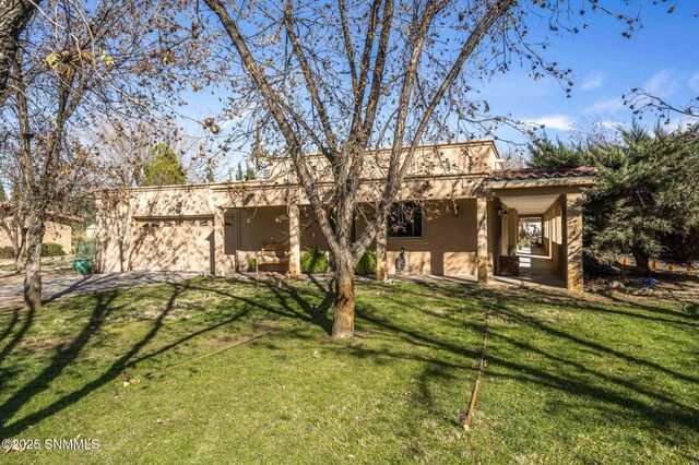 1790 W Taylor Road, Las Cruces, NM 88007