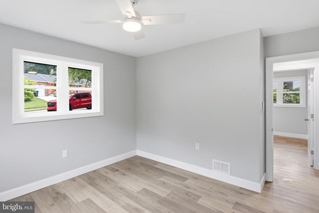 27 HOMEWOOD RD, Wilmington, DE 19803