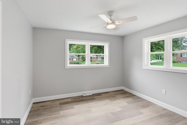27 HOMEWOOD RD, Wilmington, DE 19803