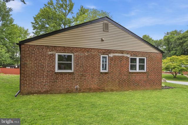 27 HOMEWOOD RD, Wilmington, DE 19803
