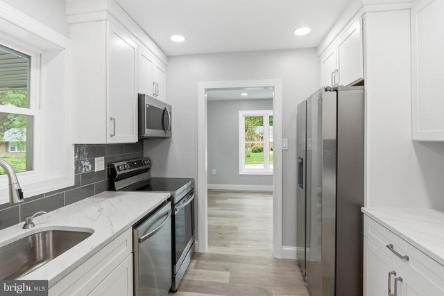 27 HOMEWOOD RD, Wilmington, DE 19803